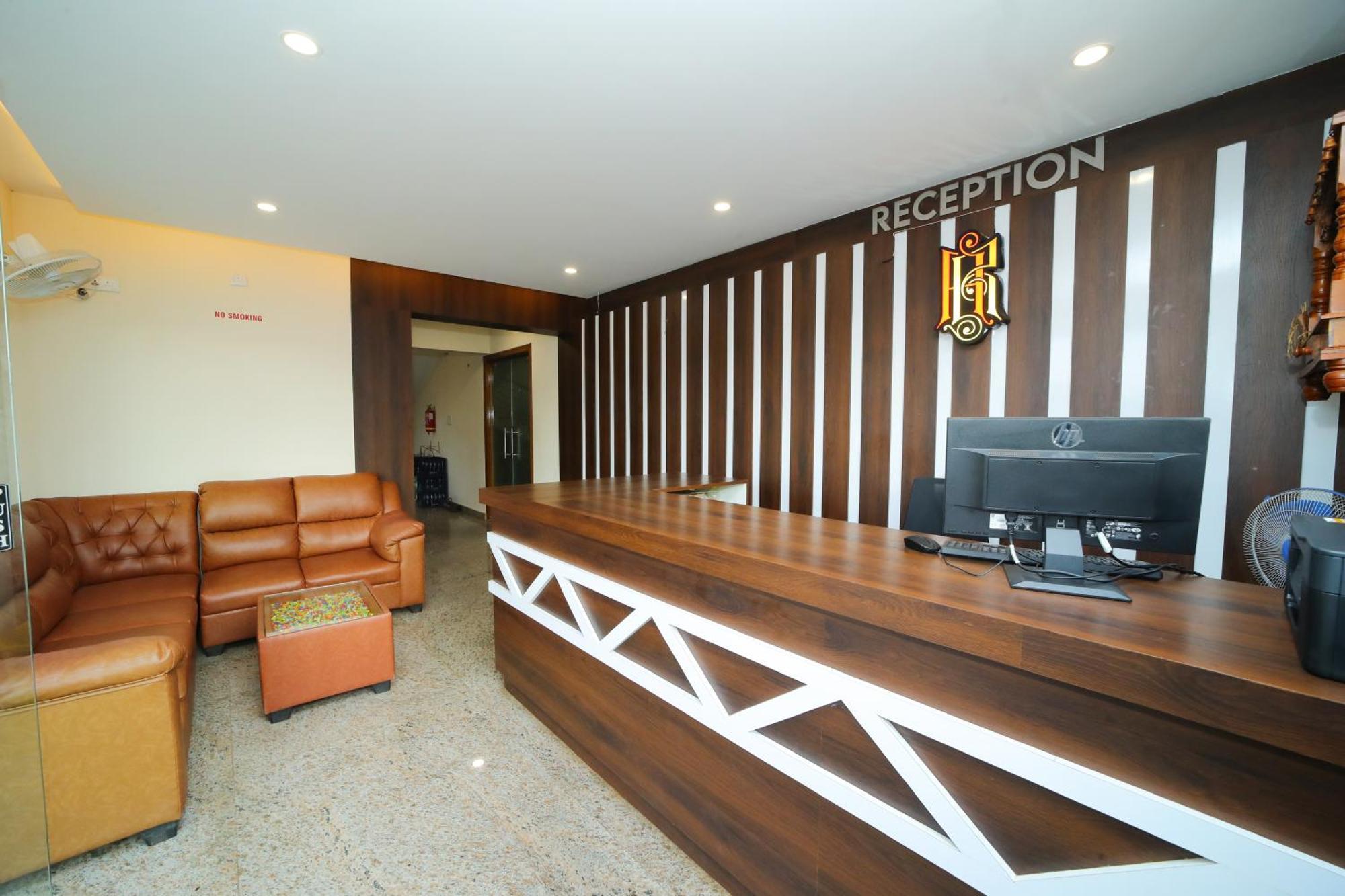Hotel Radhma Residency Udupi Kültér fotó